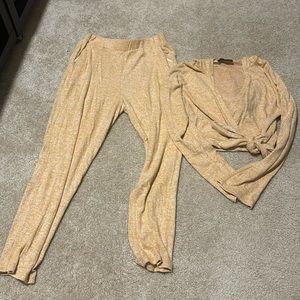 Kittenish Matching Lounge Set